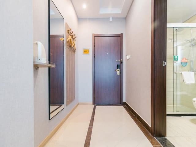 Business Twin Room