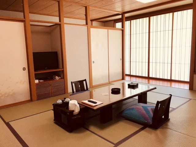 Superior Japanese Room