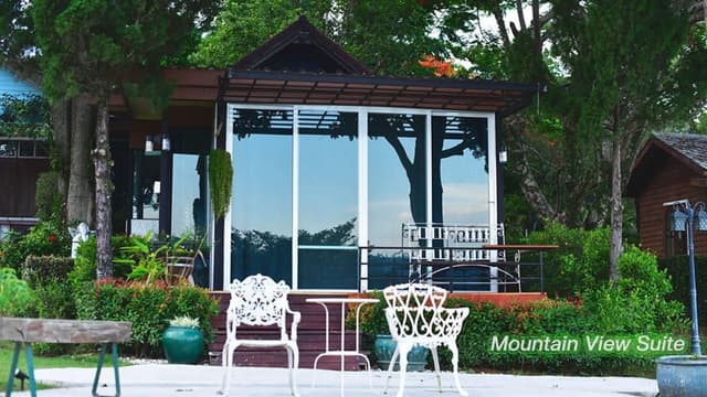 Moonlight Suite