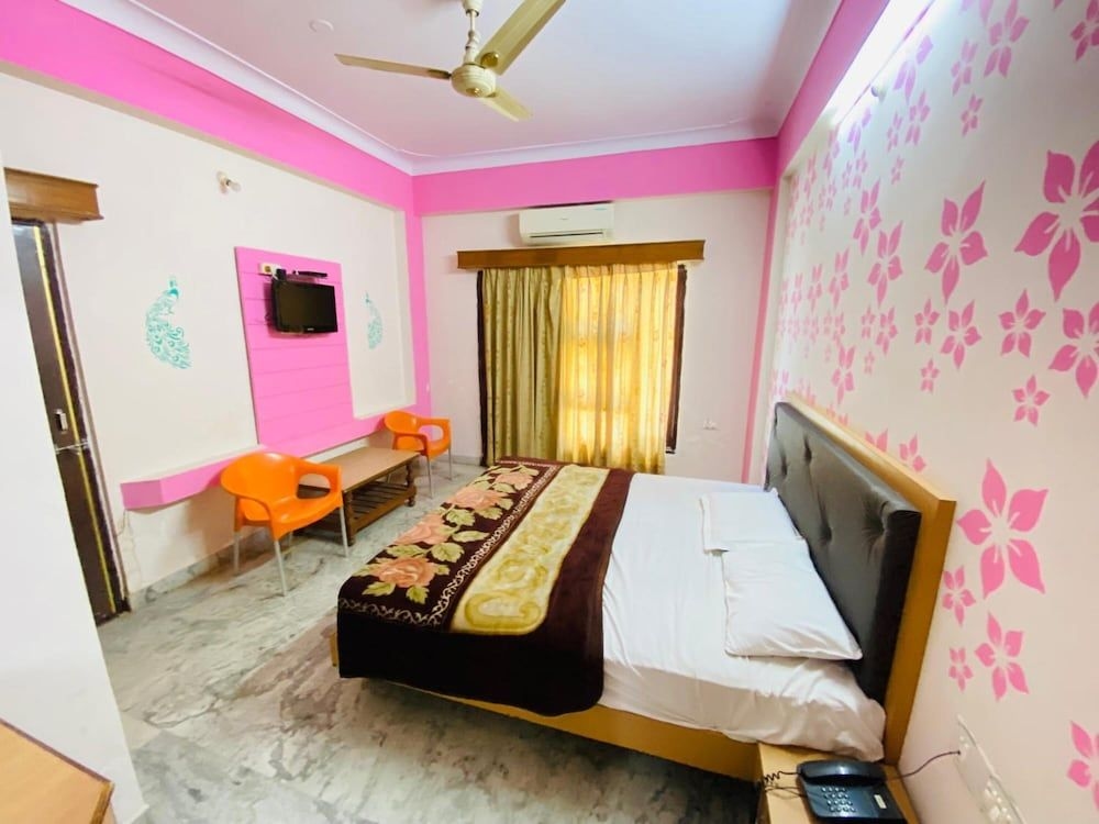 Hotel Ashwin4