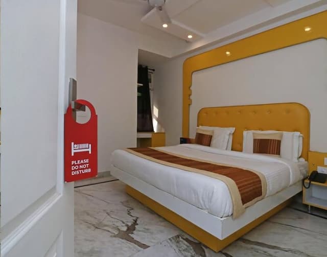 Standard Double Room, City View