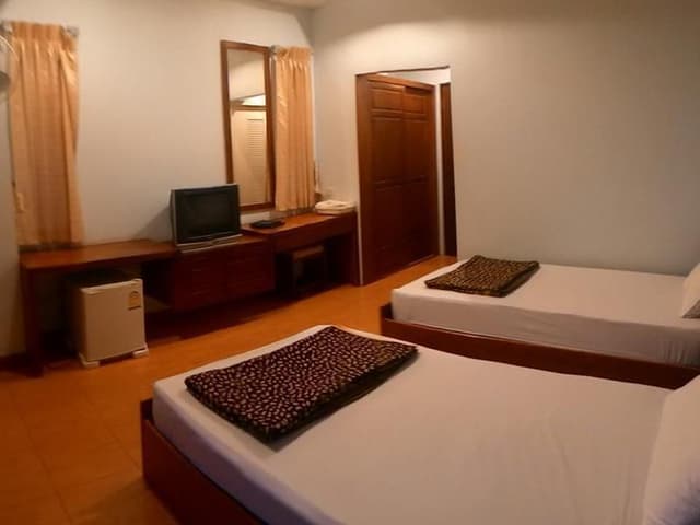 Standard Twin Bed