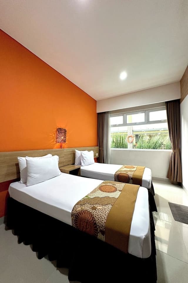 Deluxe Twin Room