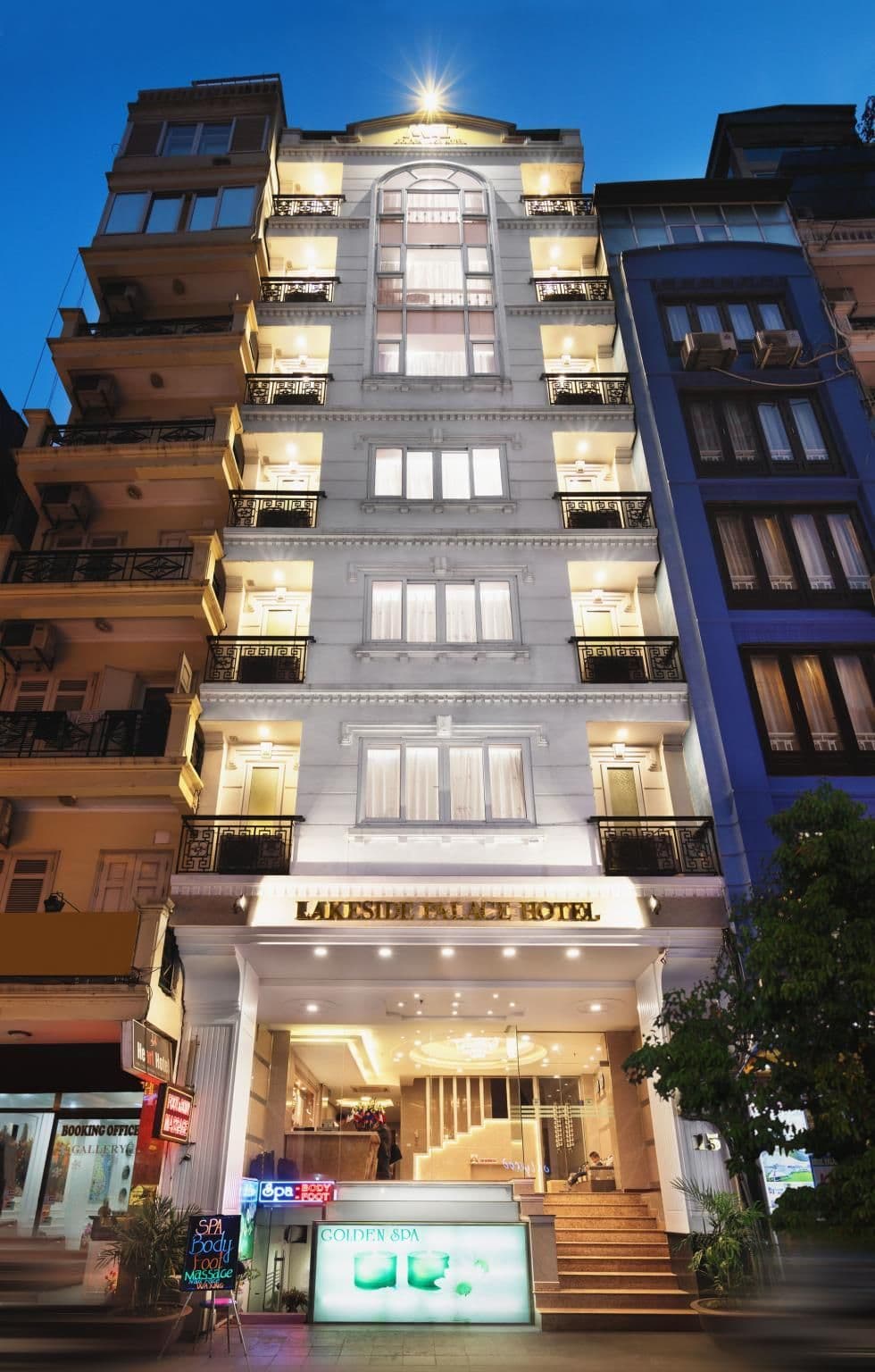 Lakeside Palace Hotel Lakeside Palace Hotel