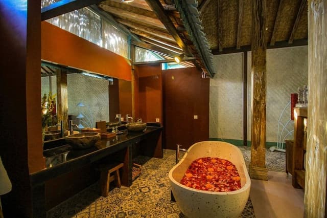 Royal Villa