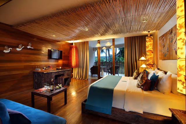 Deluxe Suite