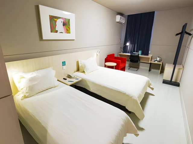 WH - Speical Offer Guest Room