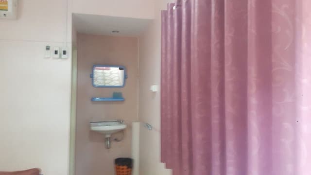 Standard Private Bathroom