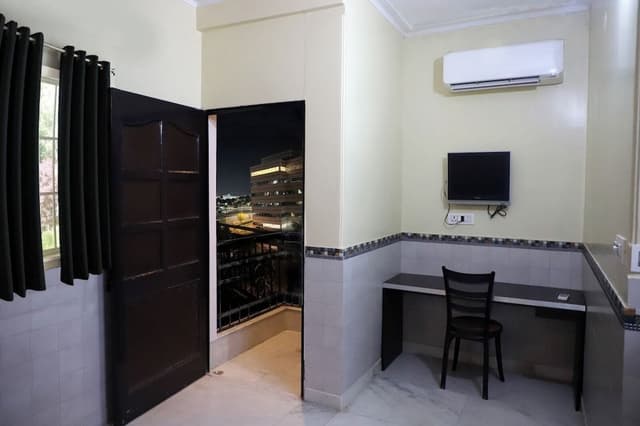 Executive Double Room, 1 Bedroom, Balcony, City View