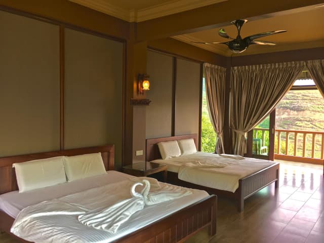 Glass Villa Deluxe Room