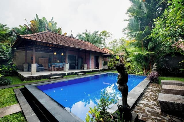 4 Bedrooms Private Pool Villa