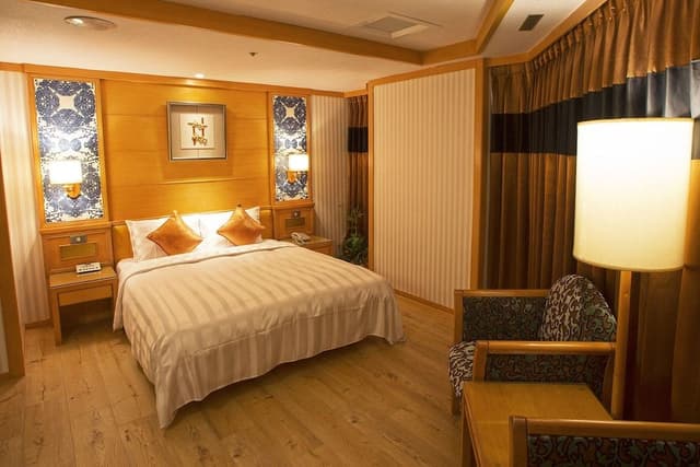 Classic Double Room