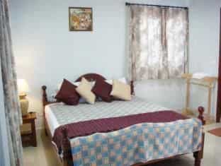 Naiharn Residence Naiharn Residence