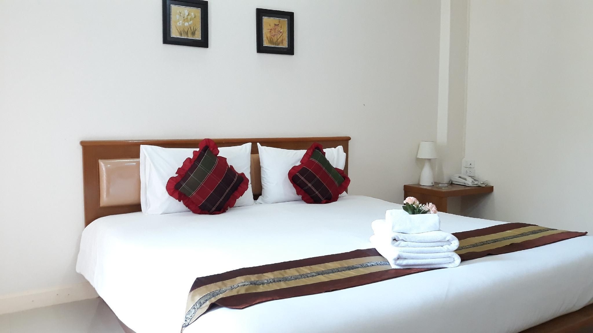 โรงแรมชุมพร ทราเวลลอดจ์ (Chumphon Travelodge Hotel)2