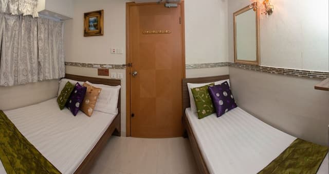 Triple Room