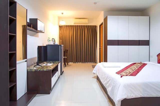 Superior