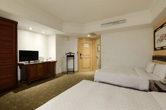 Deluxe Quadruple Room