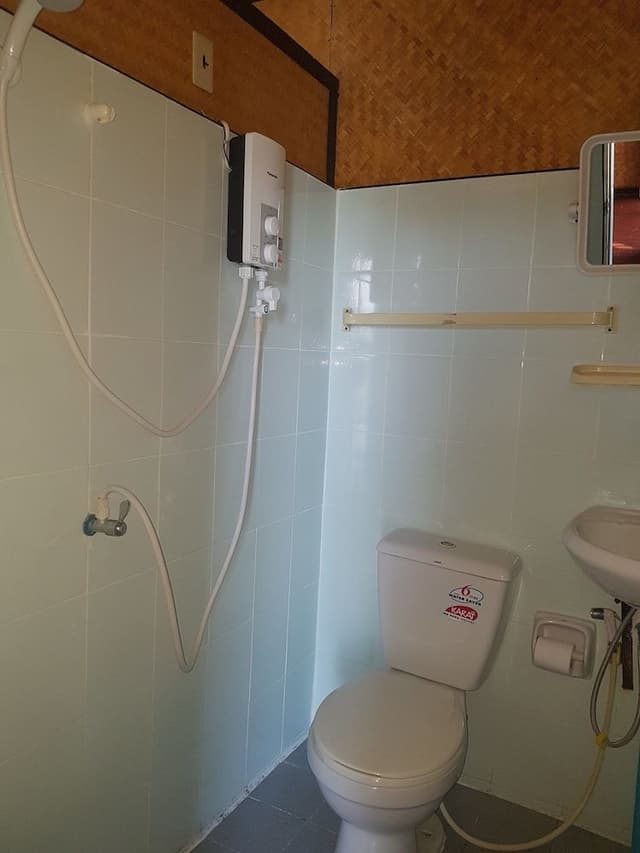 Raft Room with Air Conditioner