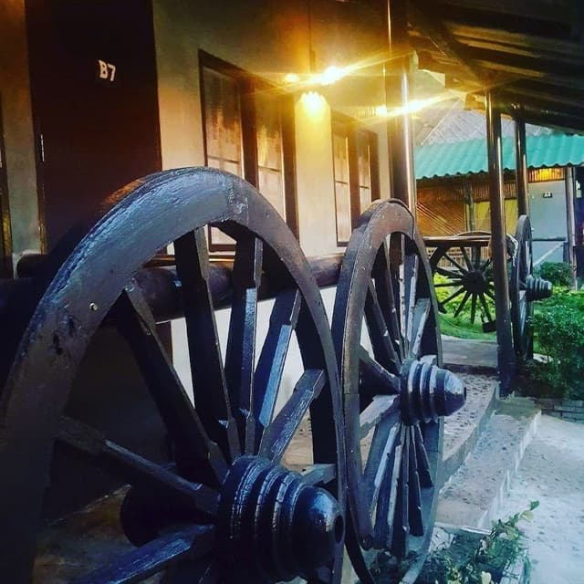 Bangalow with Fan