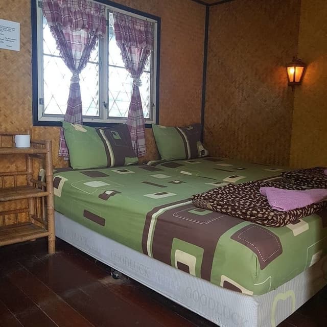 Raft Room with Air Conditioner