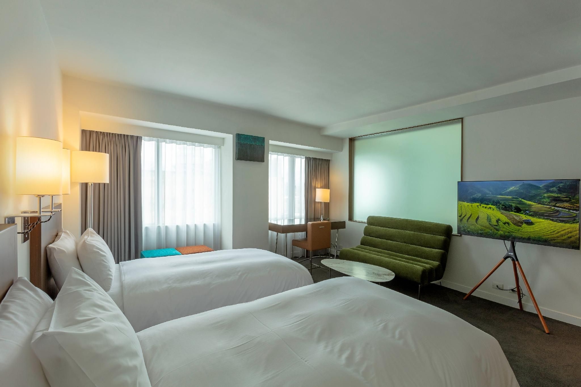 ยูไนเต็ด โฮเต็ล (United Hotel)2