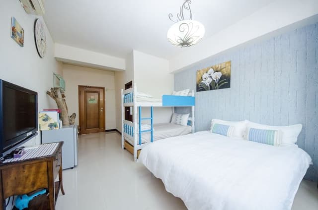 Family Quadruple Room, Hot Tub, Park View