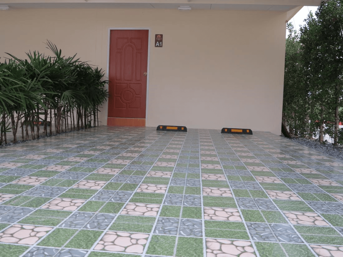 Arena Resort3