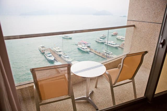 Double Room (Lake View)