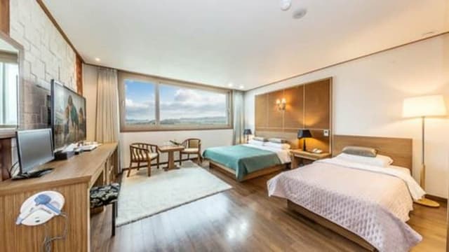 Twin Suite