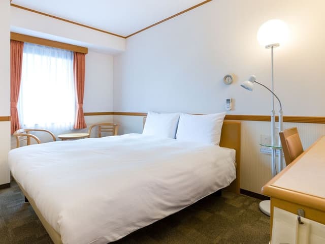 Standard Double Room, Smoking