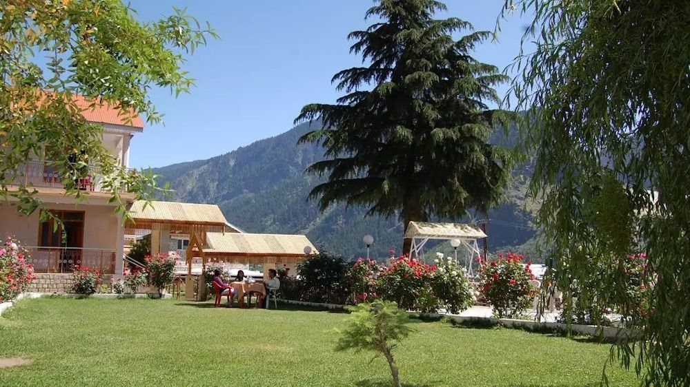 Victory Resorts1