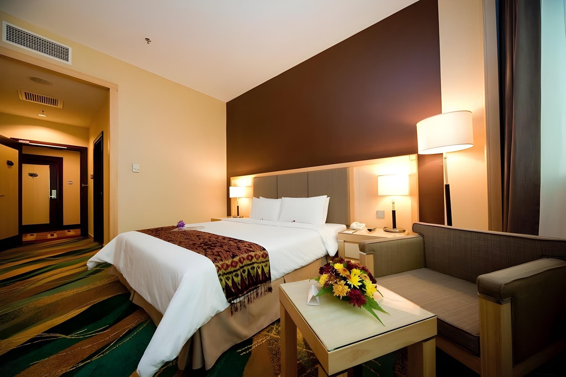 โรงแรมอิมพีเรียล พาเลซ (Imperial Palace Hotel)4