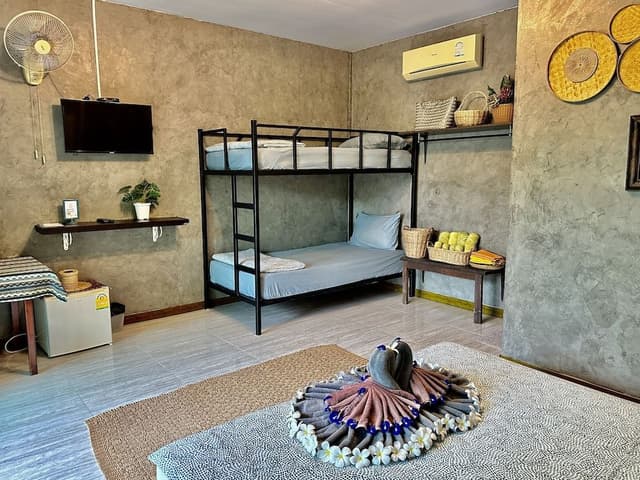 Deluxe Room 4 Pax