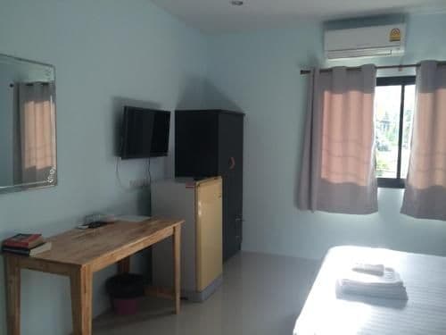Standard Twin Bed