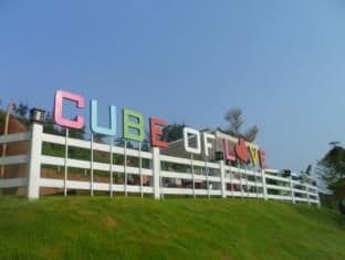Hi Cube Resort at Suanphung Hi Cube Resort at Suanphung
