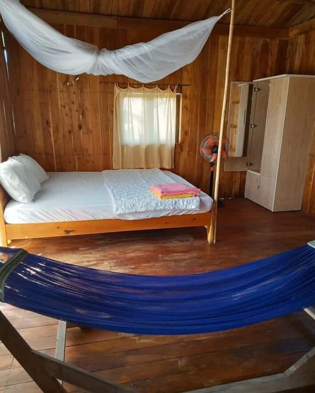 Banana Bungalow
