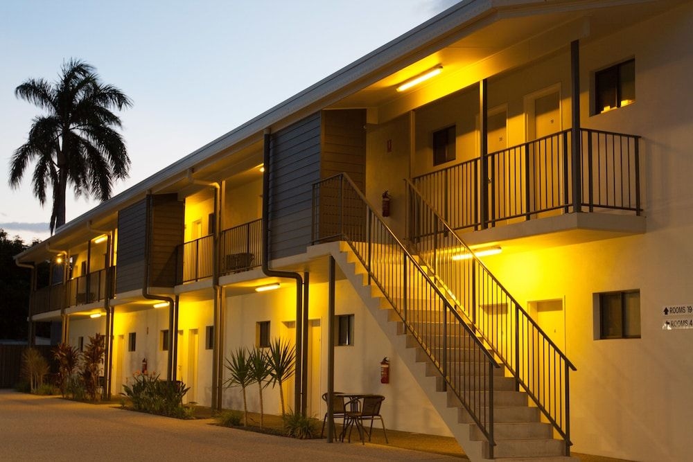 Abode37 Motel4
