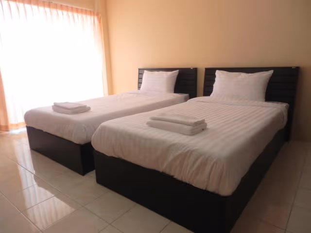Studio Twin Room
