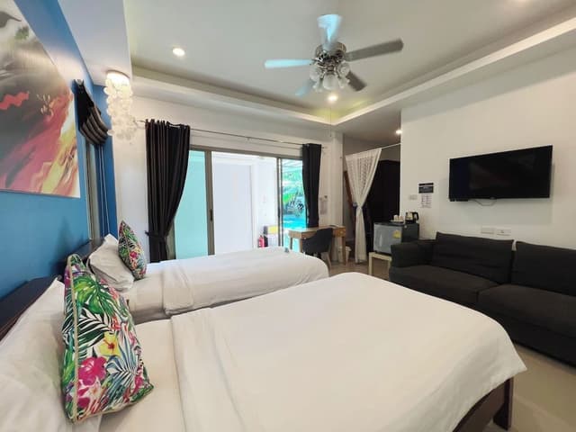 Deluxe Twin Room
