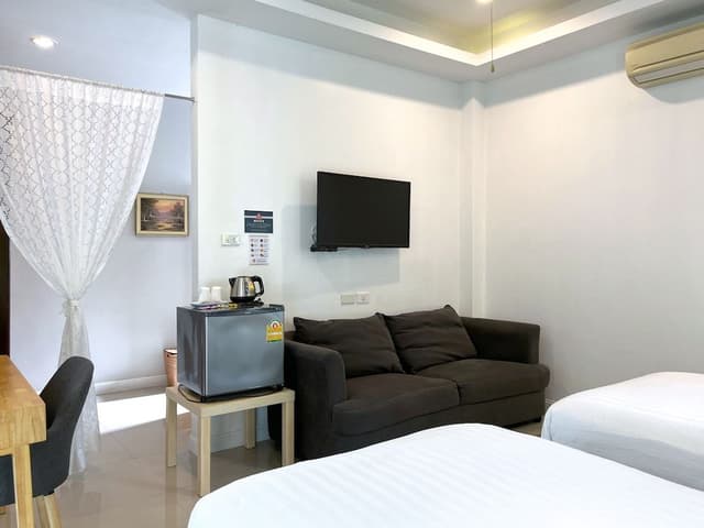 Deluxe Twin Room