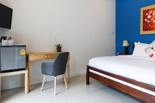 Deluxe Double Room with Pool View