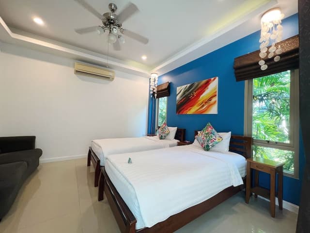 Deluxe Twin Room