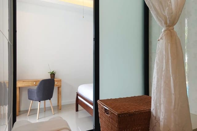 Deluxe Double Room with Pool View