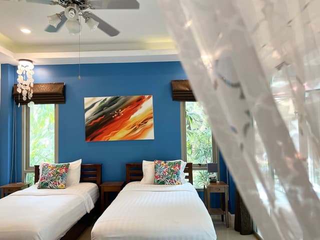 Deluxe Twin Room