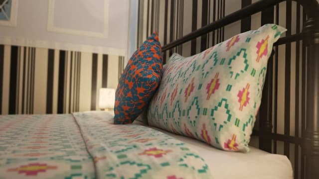 Basic Double Room, 1 Queen Bed (No Window)
