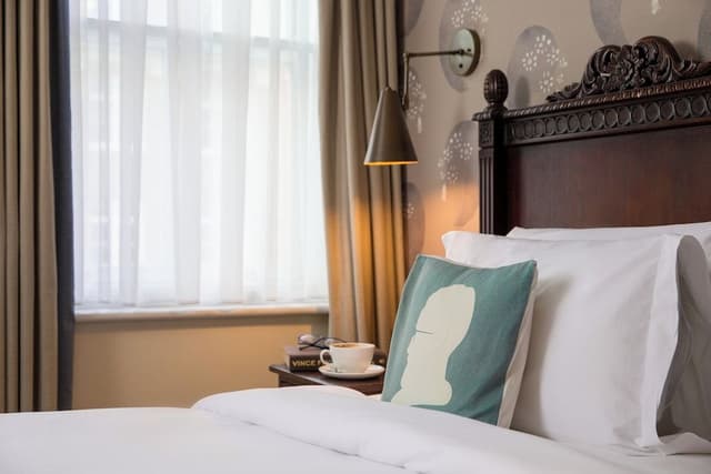 Bloomsbury Bedroom