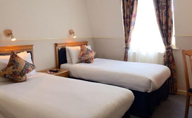 Classic Quadruple Room