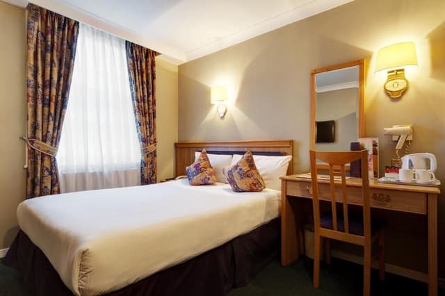 Classic Double Room