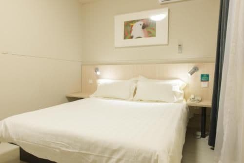 WH - Business Room A