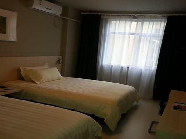Standard Room B